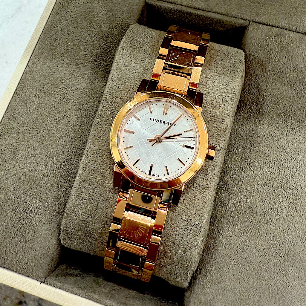 Burberry Bu9204 Ladies Swiss Rose Gold 26mm Watch